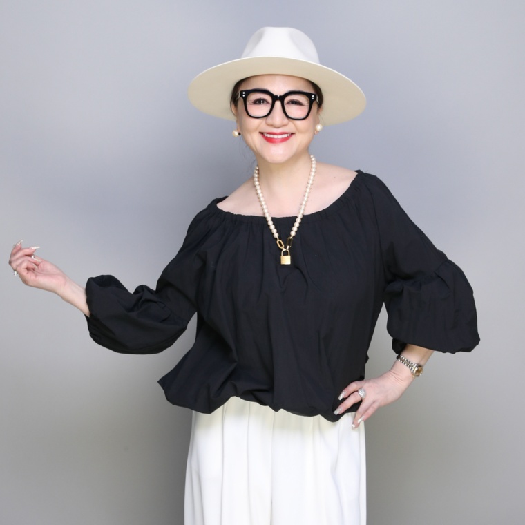 ANNE COQUINE ナイロンタフタボートネックバルーンブラウス