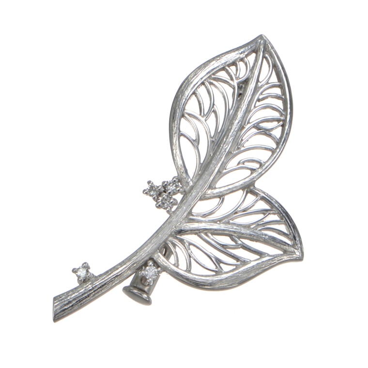 純プラチナ/SV ダイヤモンド リーフデザインブローチ