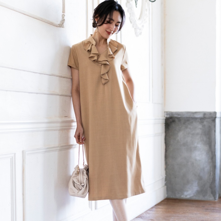 ナラカミーチェ スタンドカラーフリルベルトリボン付半袖ワンピース