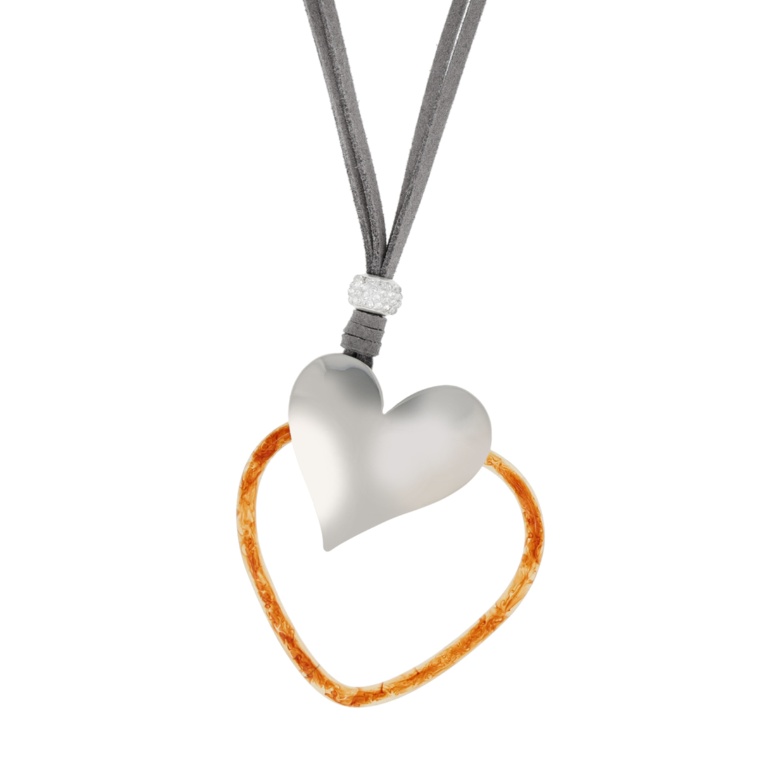 &LOVE ハートレイヤードLOVEネックレス