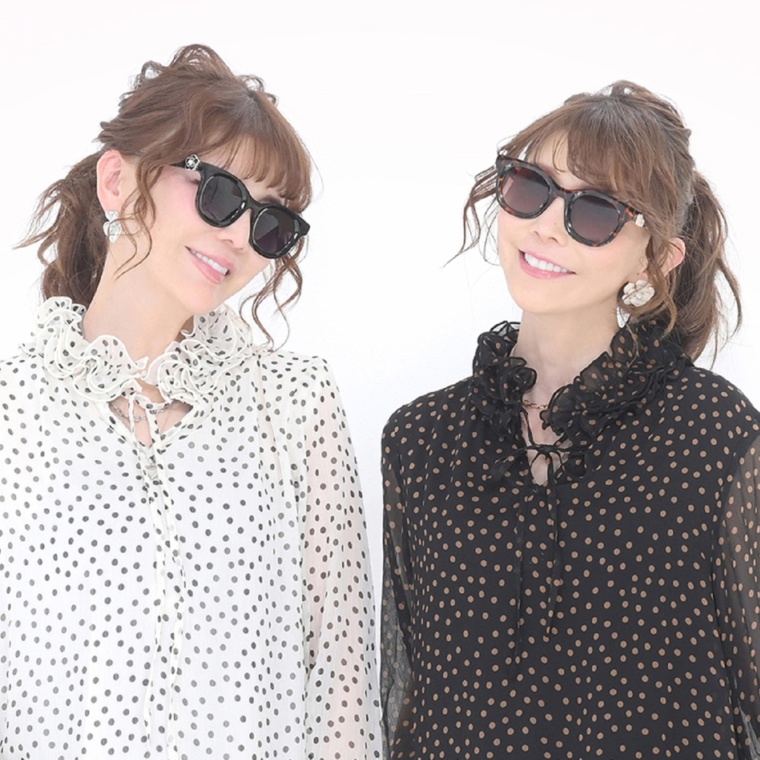 &LOVE LOVEカメリア付き ファッション用グラス