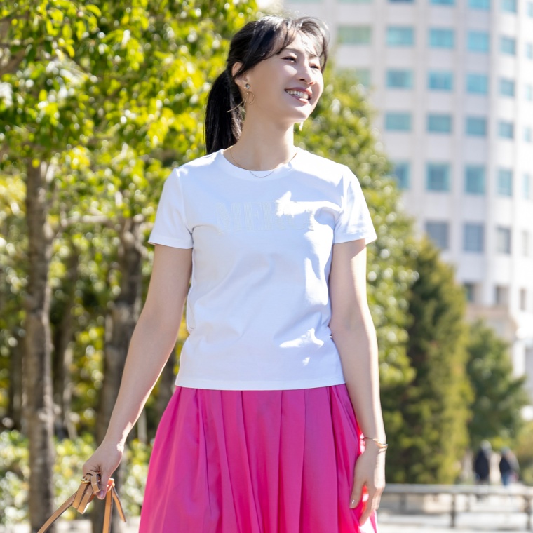 ジョジョ エ ノノ シルケットロゴビジューTシャツ