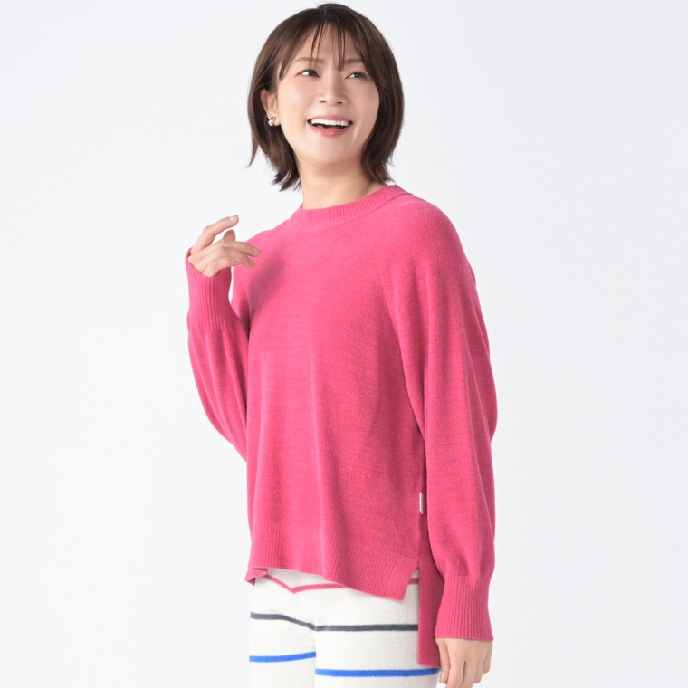 attaca 吸湿発熱あったかプルオーバー