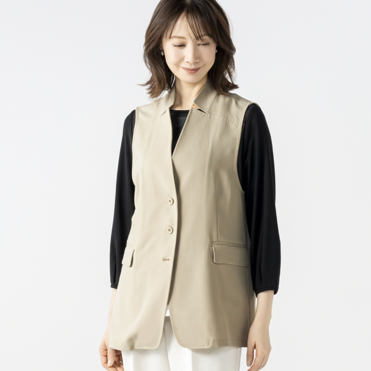 day to day 刻み衿のショートジレ