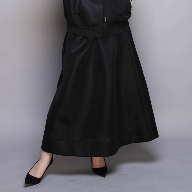 ANNE COQUINE ダンボールニットシアータックフレアスカート