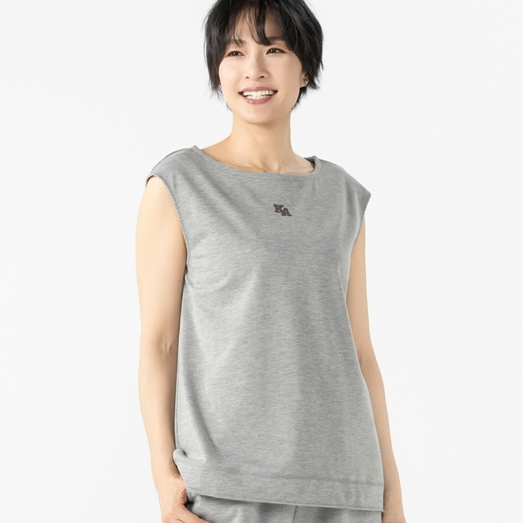 KidsAngel インレイジャージスリーブレスプルオーバー