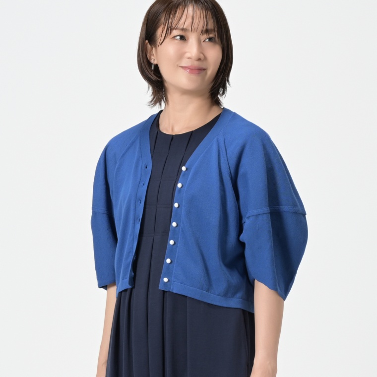 MINHA KILAKILA 前開きVネックカーディガン