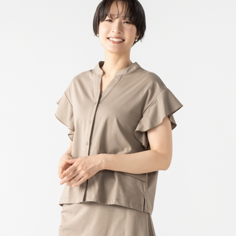 エニワイズ ラッフルスリーブの前開きブラウス