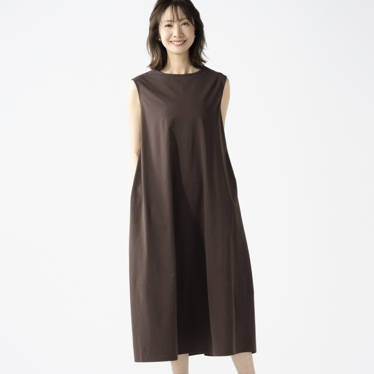 Provador コットンタッチ ストレッチジャージーノースリワンピース