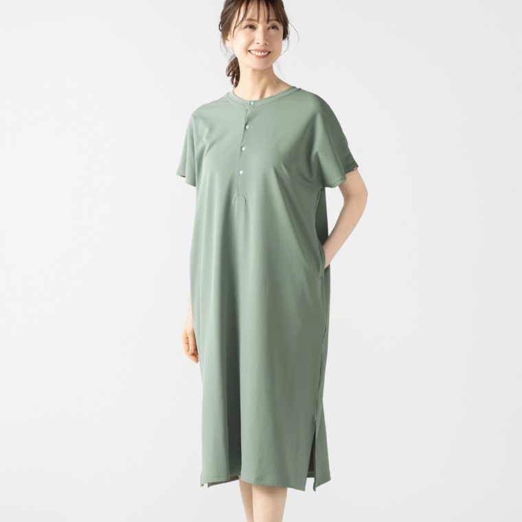 ミズノ 夏を変える 1枚5役の快適 2WAYワンピース