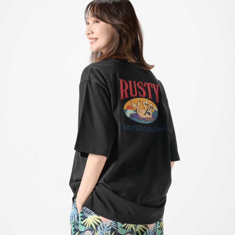 RUSTY ユニセックス相良刺繍キャラクターTシャツ