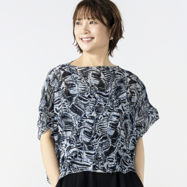 SPECCHIO シフォンプリーツクシュクシュプリーツトップス