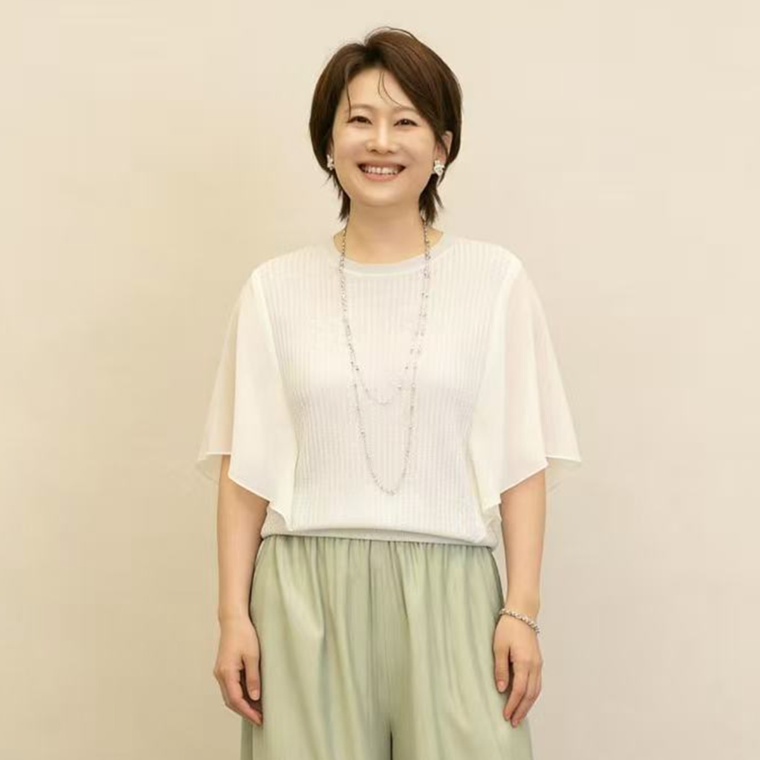 FEE CERISE シルク混シフォンミックスドルマンスリーブニット