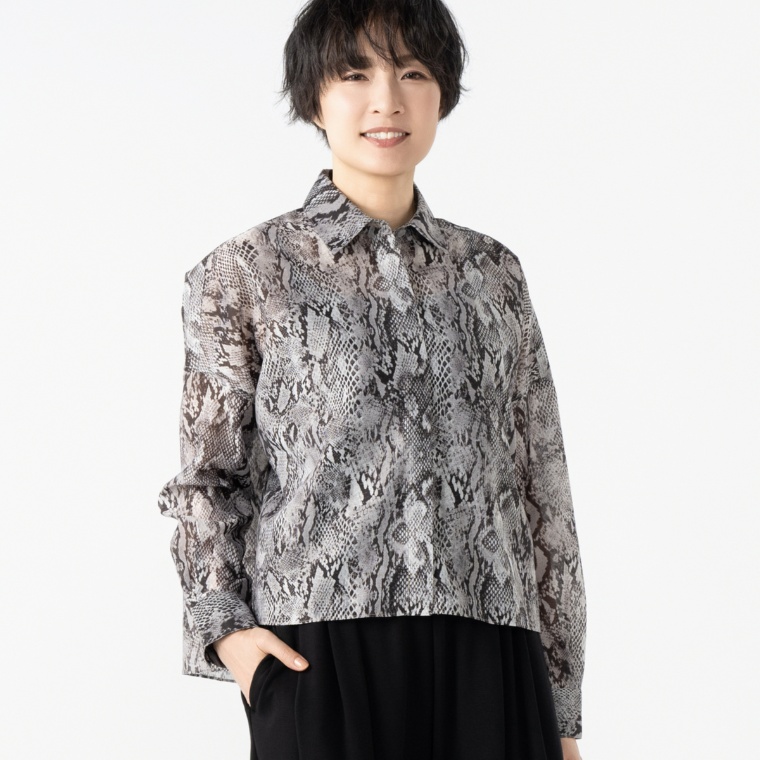 ANNE COQUINE ボックスオーガンジーシャツ