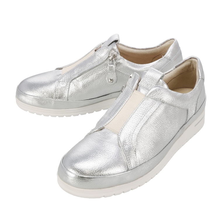 Sena Moon メタリックソフト牛革スリッポンシューズ