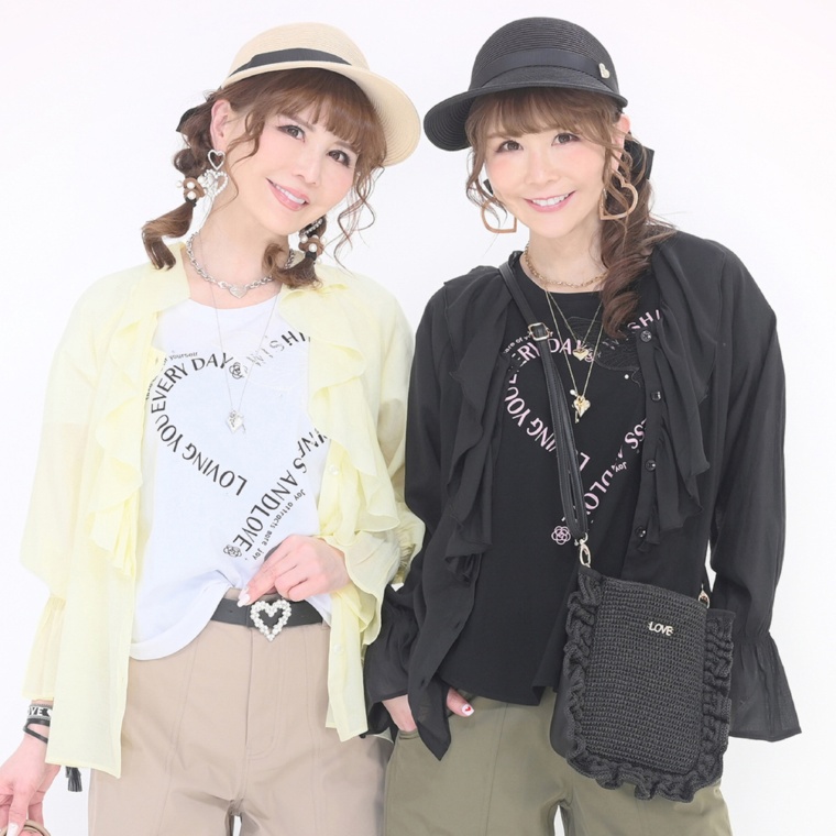 &LOVE 華やか大人ふりるブラウス