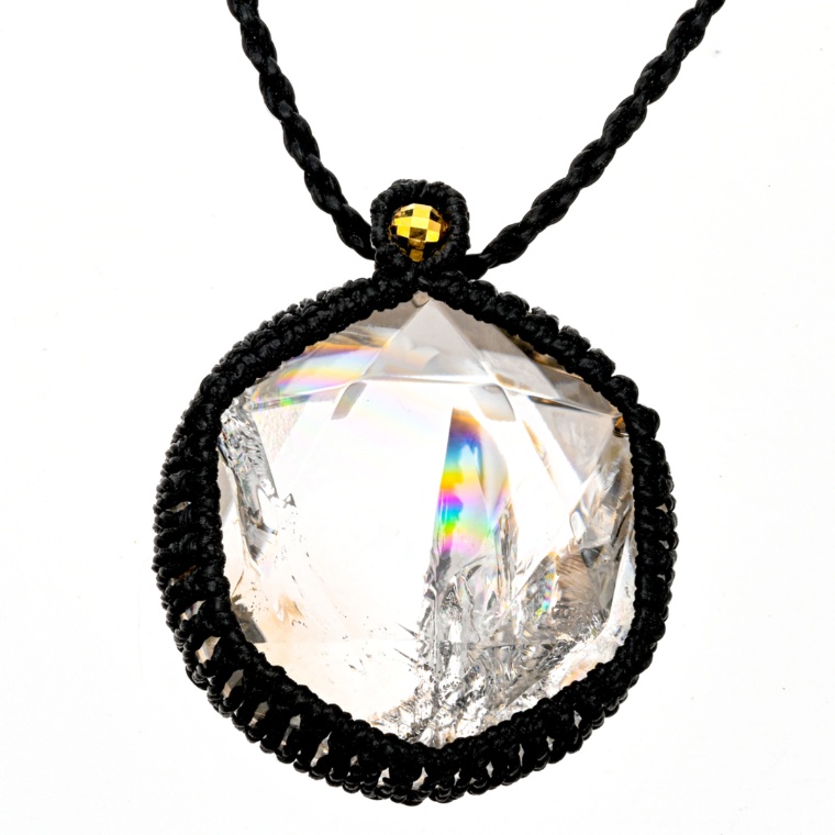 レインボークォーツヘキサゴンK18YGマクラメ編みネックレス20mmUP