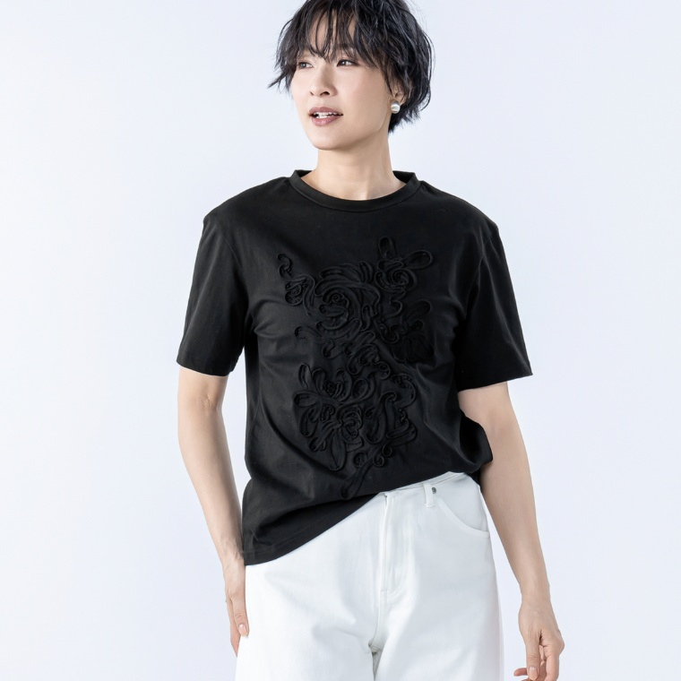 Abanicos フローラルリフレイン刺繍 プルオーバー