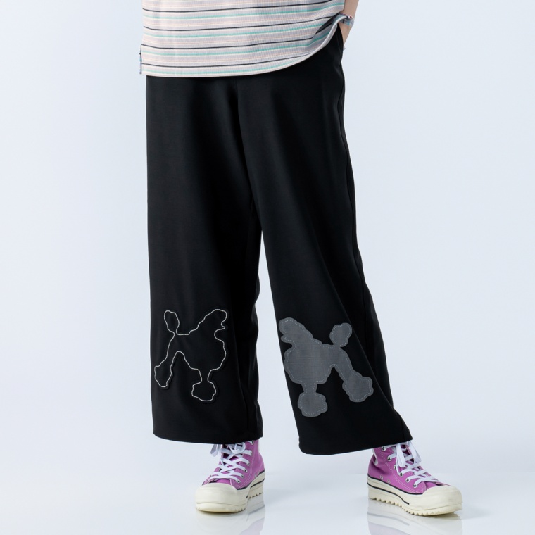 PERSONS 裾アップリケワイドストレートパンツ