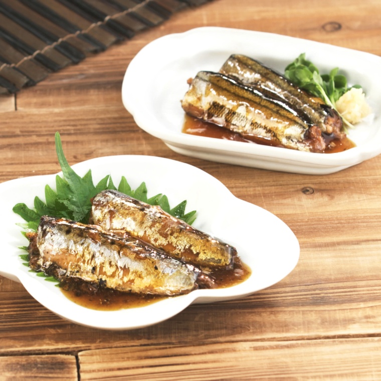 骨までやわらか煮魚 イワシ梅紫蘇煮・サンマ煮付