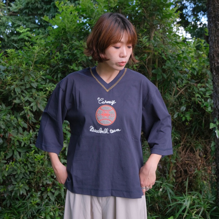 Carney ベースボール刺繍 七分袖プルオーバー