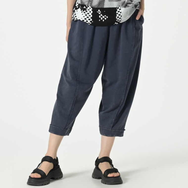 PERSONS ウォッシュ加工裏毛キャットパンツ