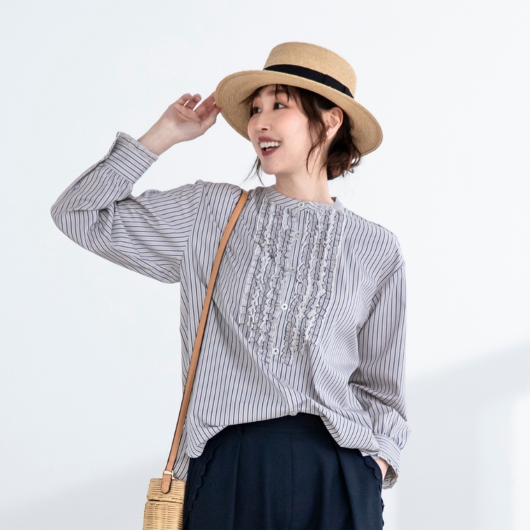 &LOVE大人フェミニンなバンドカラーふりるシャツネット限定