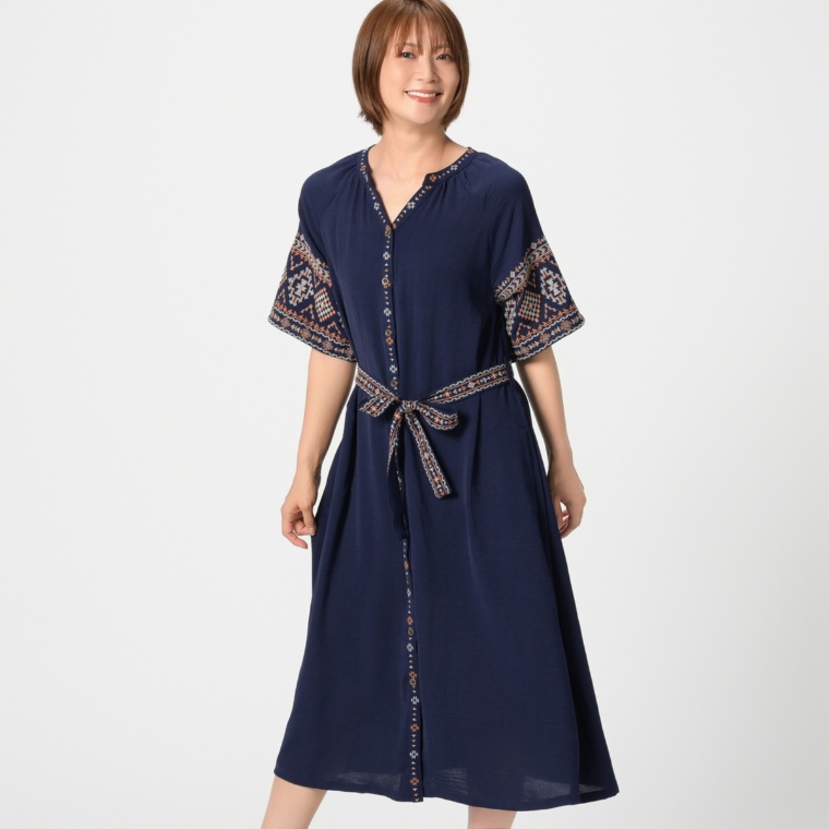 MAHARA MODERN ナバホ調刺繍ソフトワッシャーワンピース