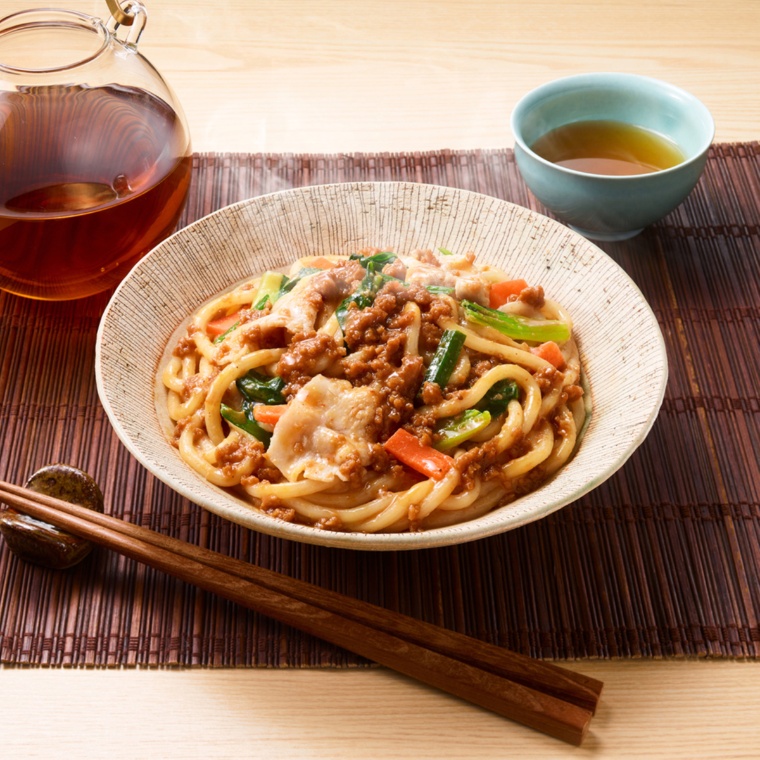 冷凍完全メシDELI 肉味噌まぜうどん4食