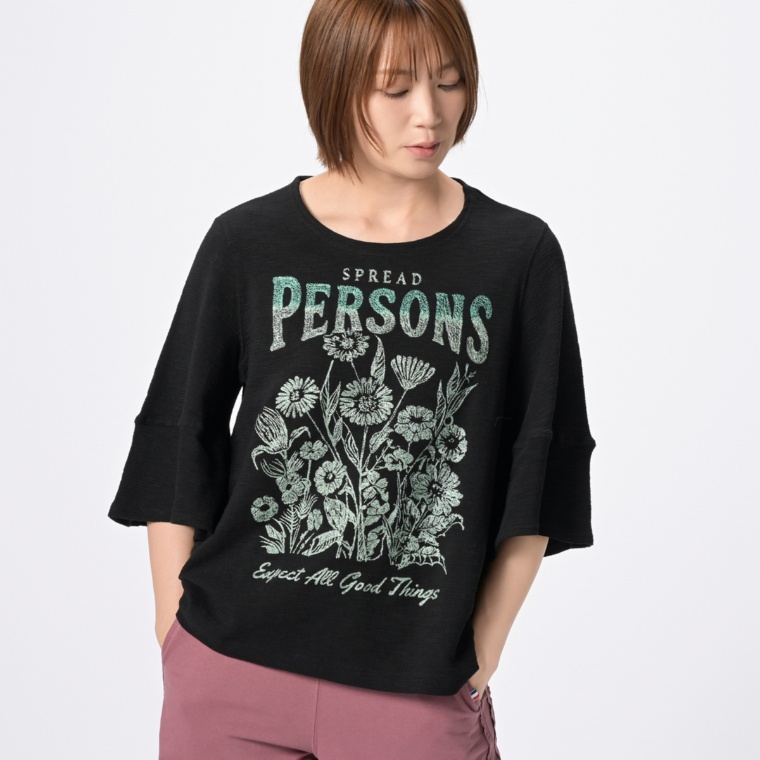 PERSONS フラワー刺繍フレアー袖トップス