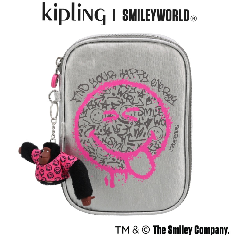 KIPLINGｘSMILEYWORLD 100ペンズ ラージポーチ